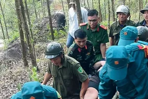 Cứu hộ thành công du khách người Đức gặp nạn tại vùng núi Đà Nẵng
