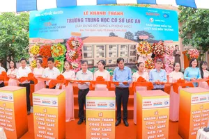 Viết tiếp hành trình Thắp sáng niềm tin…