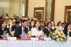 Toàn cảnh hội nghị