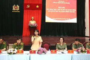 Công an TPHCM đối thoại, gỡ vướng thủ tục hành chính