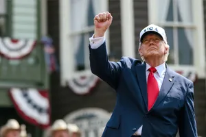 Tổng thống Donald Trump sẽ dự khán trận chung kết World Cup