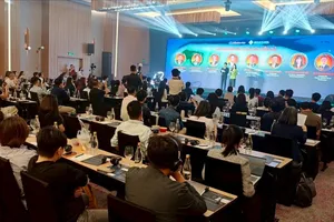 Đông đảo các nhà bán lẻ online tham gia chương trình do Alibaba.com tổ chức