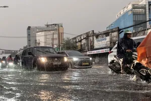 Nam bộ giảm mưa trong ngày 12 và 13-8