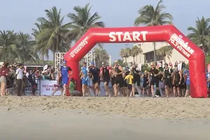 Vận động viên chuẩn bị xuất phát môn chạy bộ