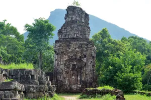 Tháp B3 Mỹ Sơn sẽ được chống đỡ khẩn cấp trong tháng 10-2018