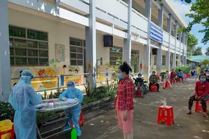 Long An kiểm tra mua sắm thiết bị y tế phòng chống dịch Covid-19