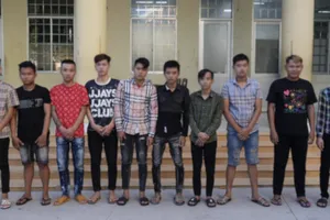 Khởi tố 2 đối tượng cố ý gây thương tích