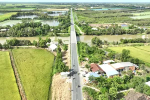 Nhiều tuyến quốc lộ qua Long An xuống cấp nghiêm trọng, gia tăng nguy cơ tai nạn giao thông