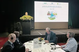 Phó Chủ tịch UBND tỉnh Tây Ninh Nguyễn Minh Lâm phát biểu tại hội nghị