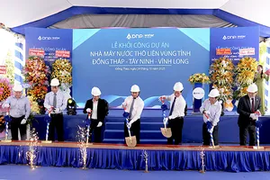 Nghi thức khởi công. Ảnh: MT