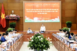 Chủ tịch Quốc hội Trần Thanh Mẫn kiểm tra công tác chuẩn bị bầu cử tại Đồng Tháp