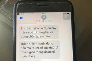 Tin nhắn dọa dùng xăng xử lãnh đạo phòng giáo dục của bà Nhạn