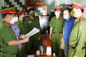 Bắt giám đốc công ty tài chính lừa đảo chiếm đoạt tài sản