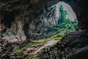 Phong Nha - Kẻ Bàng được vinh danh là kinh đô phiêu lưu nguyên sơ