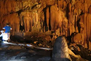 Phong Nha - cuộc trường chinh của nước