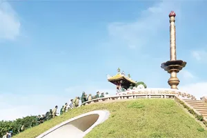 Chiếu miễn phí phim "Mưa đỏ" phục vụ nhân dân Quảng Trị, tri ân các anh hùng liệt sĩ 