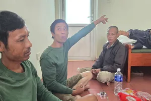 Quảng Trị huy động tổng lực tìm 9 thuyền viên mất tích