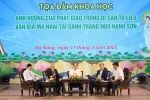 Các chuyên gia thảo luận tại tọa đàm