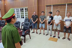 Các đối tượng tại cơ quan điều tra. Ảnh: CACC