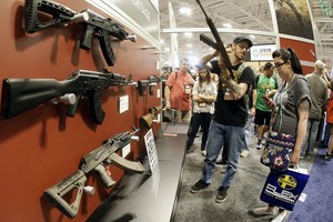 美國可能導致槍枝暴力風險增加。圖源：互聯網