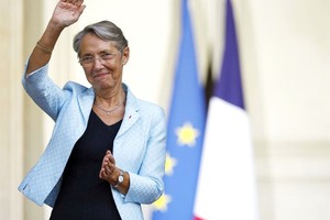 法國新總理博爾內 資料照片 © AP - Christian Hartmann