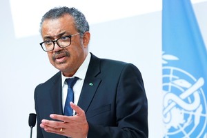 譚德塞連任世衛組織總幹事