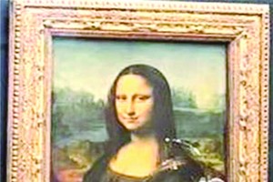 名畫《蒙娜麗莎》遭遊客扔蛋糕