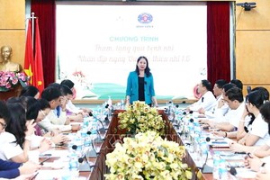 國家副主席探望患癌病童