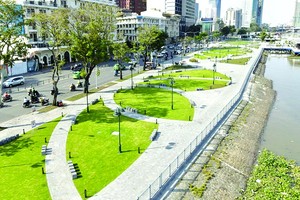 白騰碼頭改建後煥然一新。