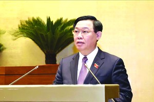 第十五屆國會第三次會議圓滿閉幕