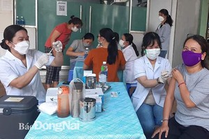 向公務員、職工及勞動者接種新冠疫苗