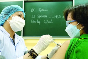 各省市加快為民眾接種新冠疫苗工作。