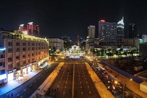 黎利街至阮惠街。