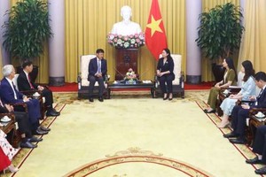 建議 AIA 集團分享各方面經驗