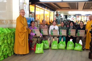 觀音精舍關愛貧困孤寡長者