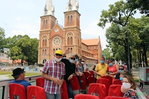 今年前7個月，全國接待國際遊客僅達年度計劃的15%。