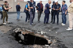 國際原子能機構代表團訪問紮波羅熱核電站 附近地區遭炮擊局勢趨緊。圖源：互聯網