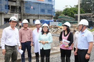 市領導視察福門縣土地回收工作