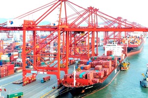 越南擁有多個深水海港。