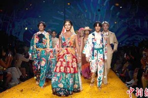 時裝周走秀現場。