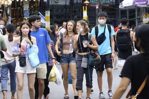 泰國10月1日起全面解禁，入境旅客不需再提供疫苗或篩檢證明。（圖：歐新社）