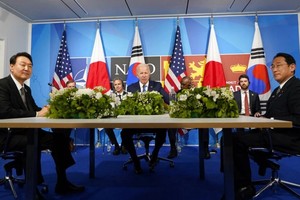 韓國、美國與日本三國領導人 (資料圖片) 。