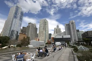 （示意圖：互聯網）