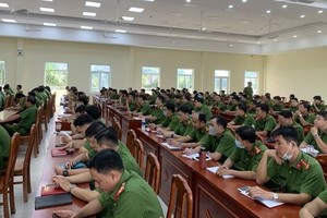 3221名鄉級公安參加消防與救援業務集訓