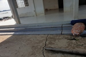 永隆公佈古羶河岸坍塌緊急情況