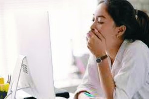 长期打瞌睡小心３大疾病警讯