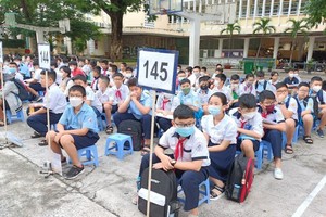 本市学生春节放假14天 