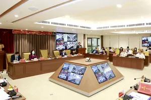 Bàn giải pháp vừa chống dịch vừa đi đầu phục hồi, phát triển kinh tế