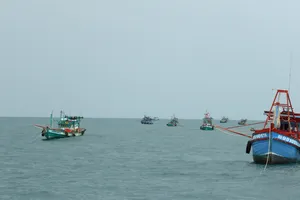 ĐBSCL khẩn trương kêu gọi tàu thuyền tìm nơi tránh trú, hàng trăm tàu chưa liên lạc được 