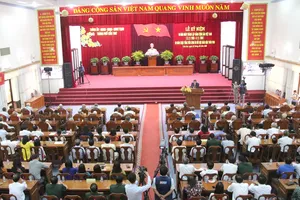 Quang cảnh lễ kỷ niệm. Ảnh: HÀM LUÔNG